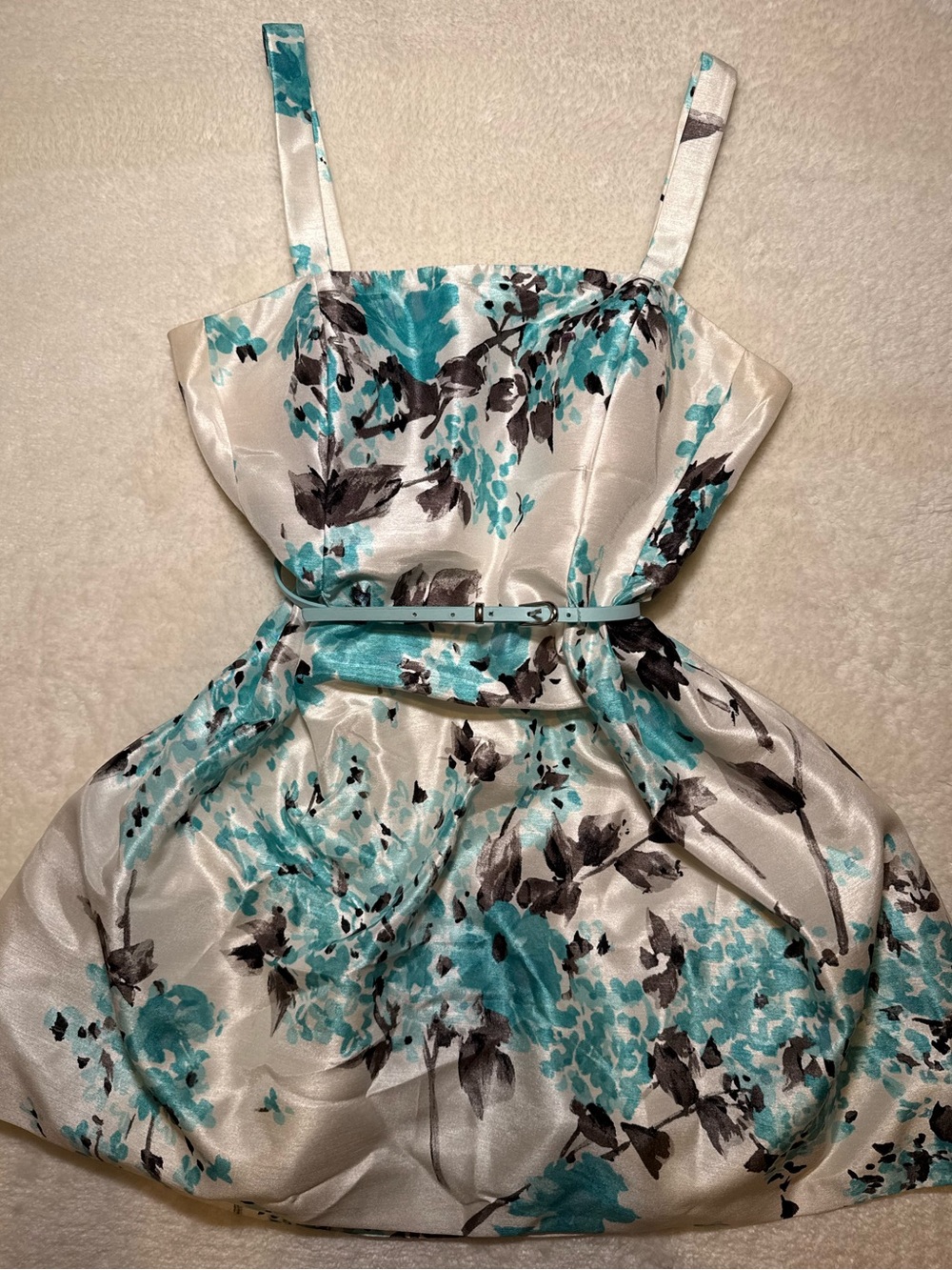 Laura Petites Floral Satin Fit & Flare Dress with Belt | Size 12P - Picture 2 of 10